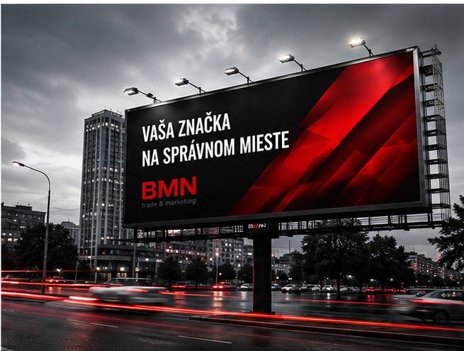 Osvetlený billboard BMN pri hlavnej cestnej tepne v meste